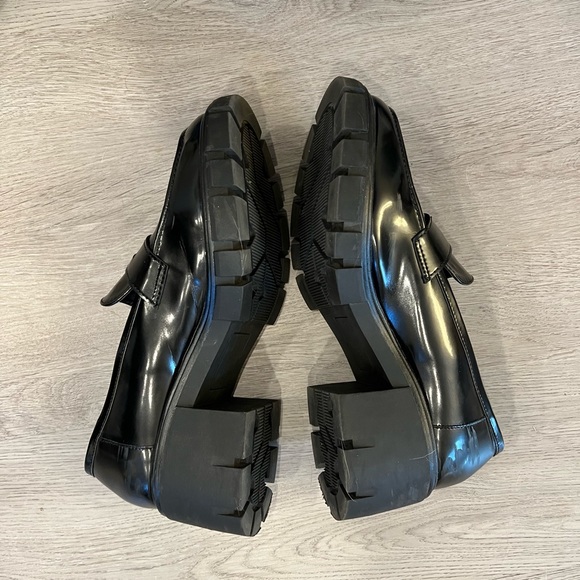 Sincerely Jules Platform Loafers - Picture 6 of 6